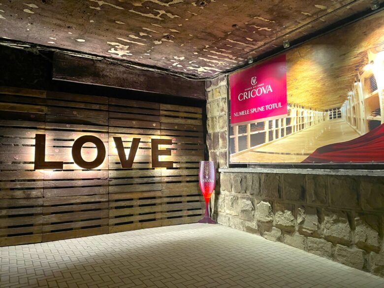 CRICOVAワイナリーの「LOVE」のサーフェイス