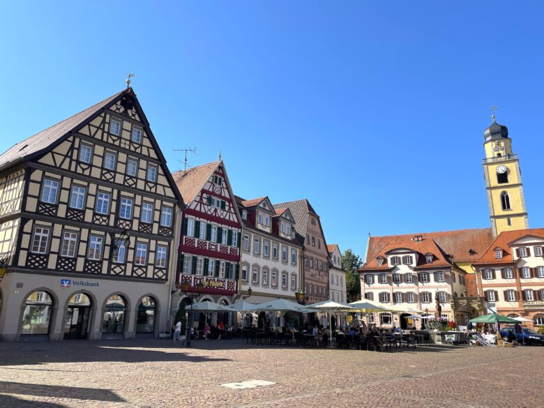 ロマンチック街道バート・メルゲントハイム（Bad Mergentheim）のマルクト広場