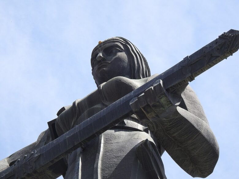 アルメニアの母像