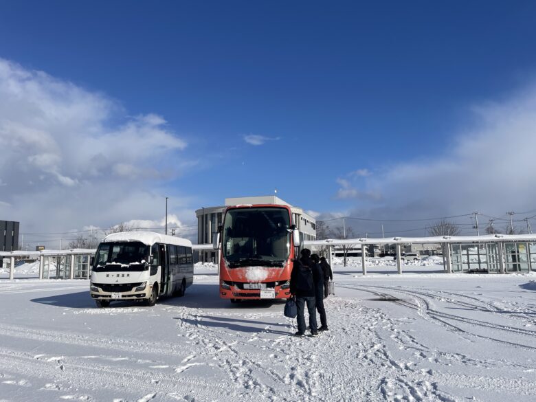 新青森駅から発着の酸ヶ湯温泉ホテルの送迎バスで秘境温泉へ！