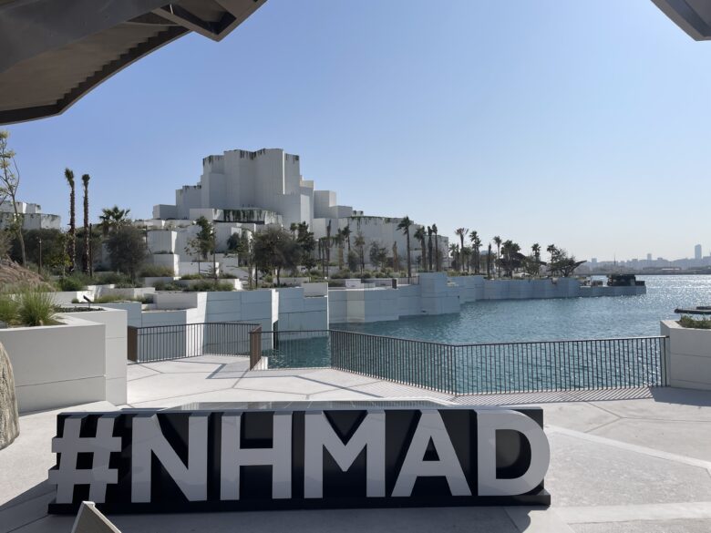 アブダビの美術館が集中しているエリアは海浜公園になっている